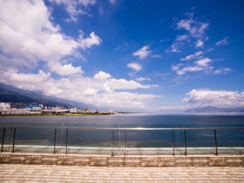 Greentree Inn Yunnan Dali Puhai Binhai Road Business Hotel 外观 照片