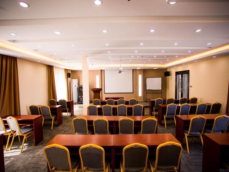 Greentree Inn Yunnan Dali Puhai Binhai Road Business Hotel 外观 照片